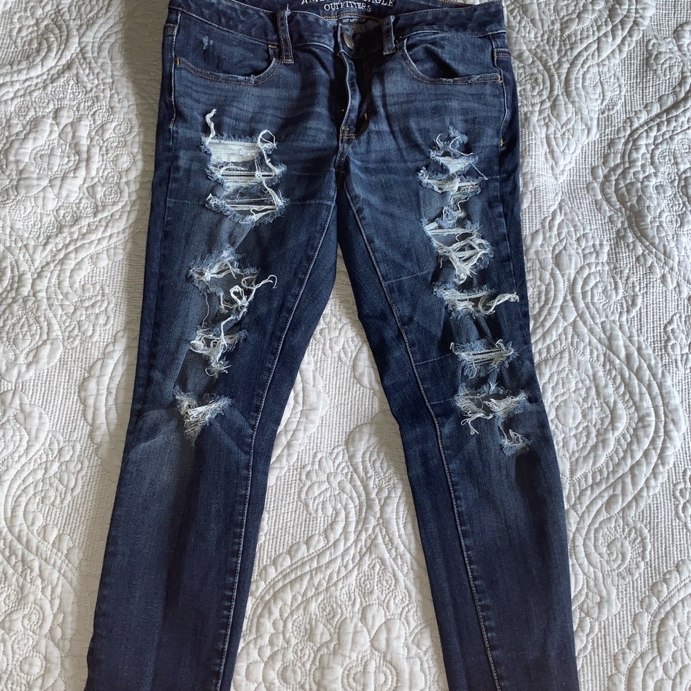 American Eagle distressed skinny jeans